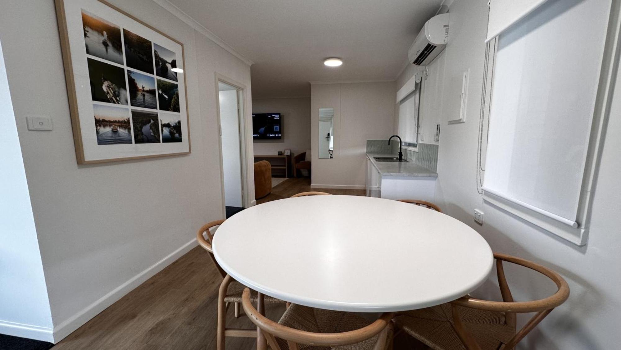 High Street Motel Echuca Moama Room photo